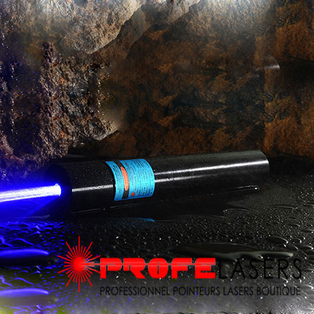 puissant pointeur laser bleu