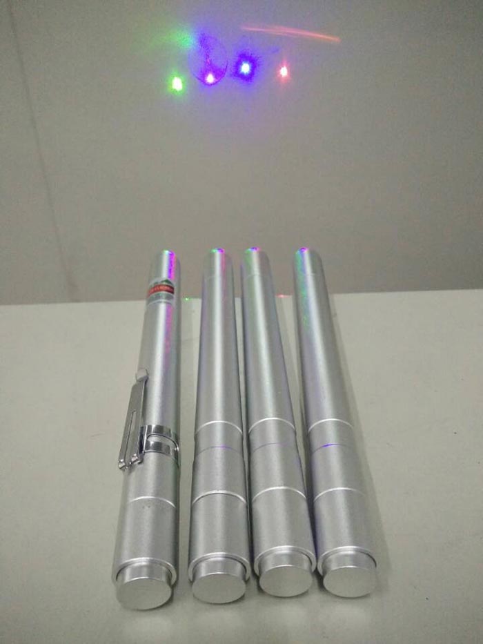 laser pointeur violet