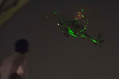 avion d'illumination de pointeur laser